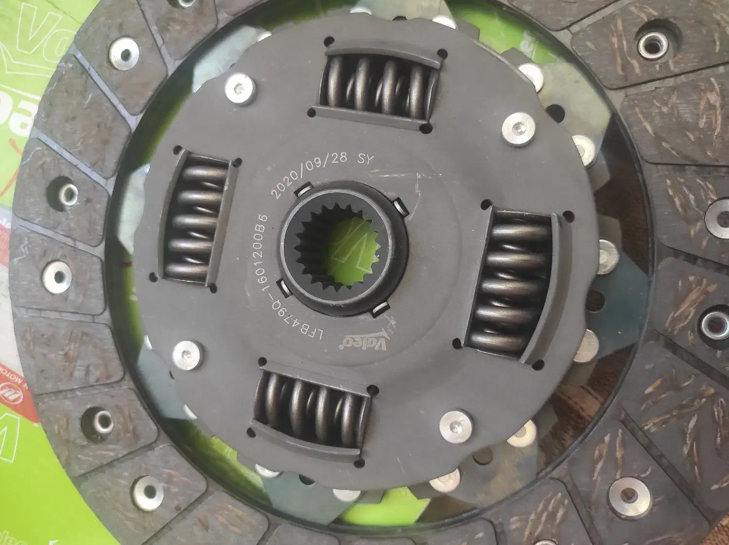 دیسک و صفحه لیفان x60 والئو|قطعات یدکی و لوازم جانبی|شیراز, تندگویان|دیوار