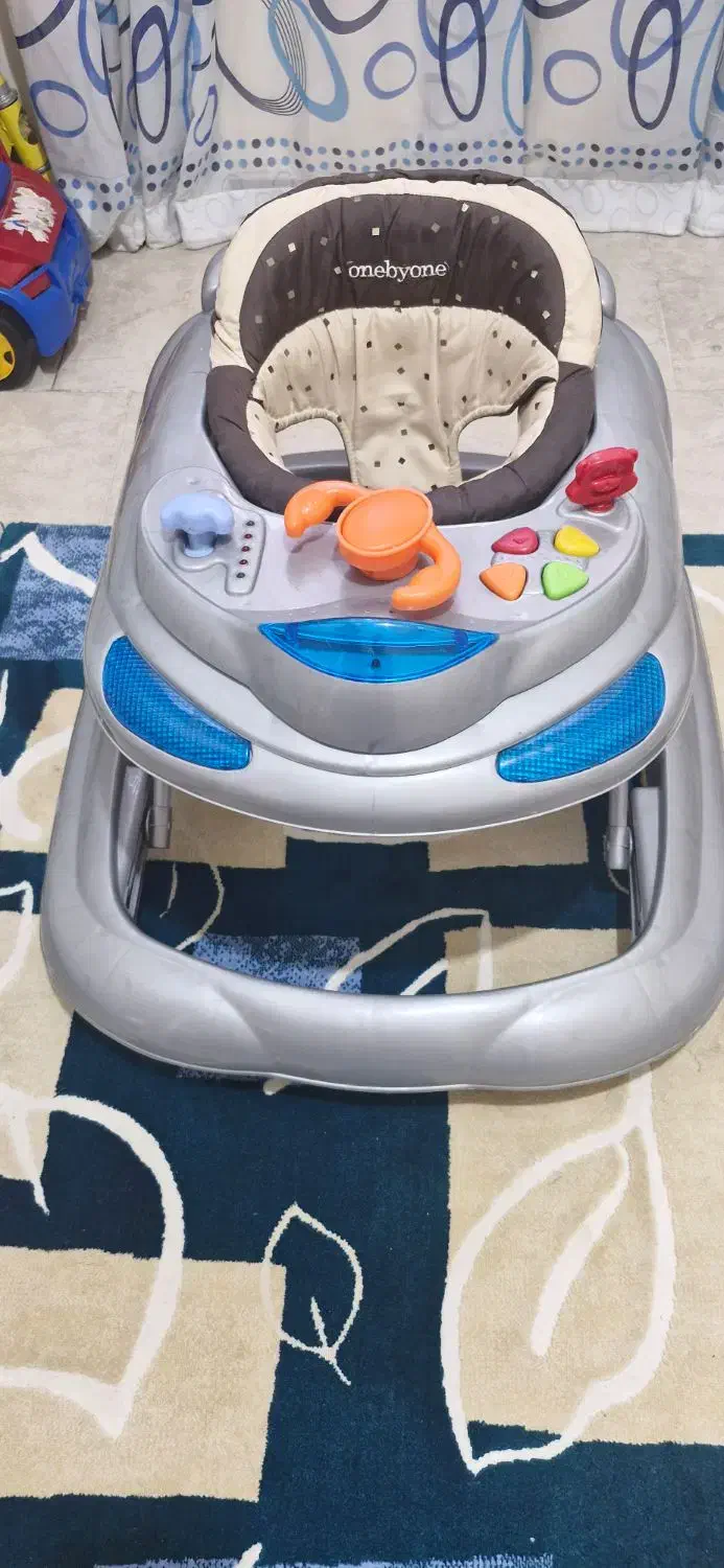 روروئک|کالسکه و لوازم جانبی|کرج, کرج نو|دیوار