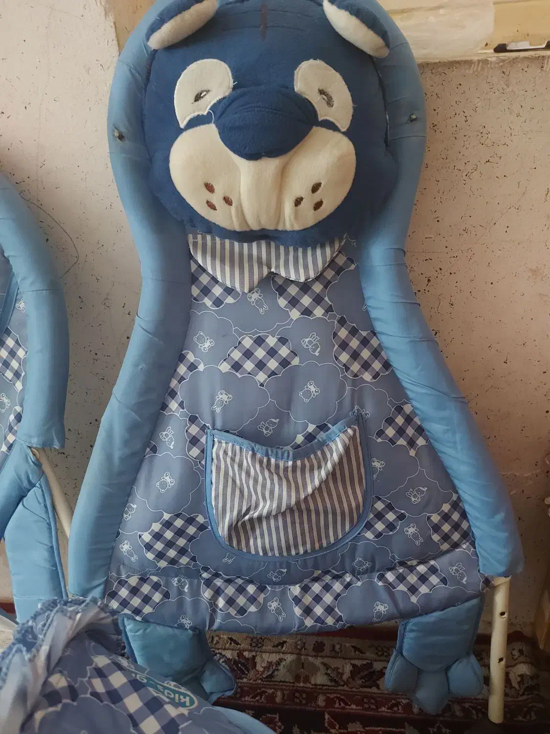 گهواره وکالسکه و روروک و کریر|اسباب و اثاث بچه|شیراز, اصلاحنژاد|دیوار