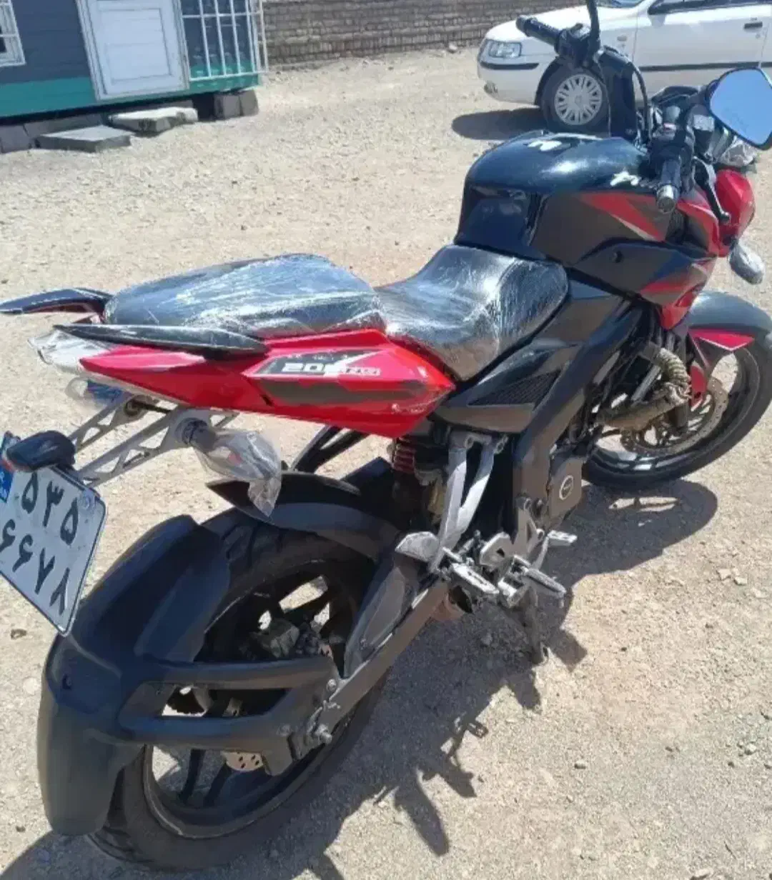 ns200|موتورسیکلت|ساوه, |دیوار