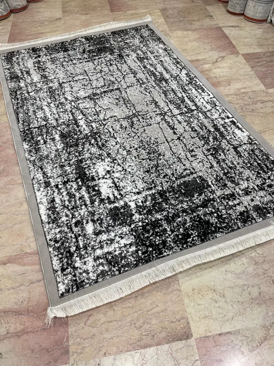 کد۸۵نقره ای|فرش|کرج, شاهین‌ویلا|دیوار