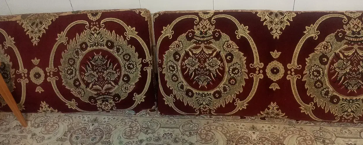 پشتی دو جفت|پشتی|اراک, |دیوار