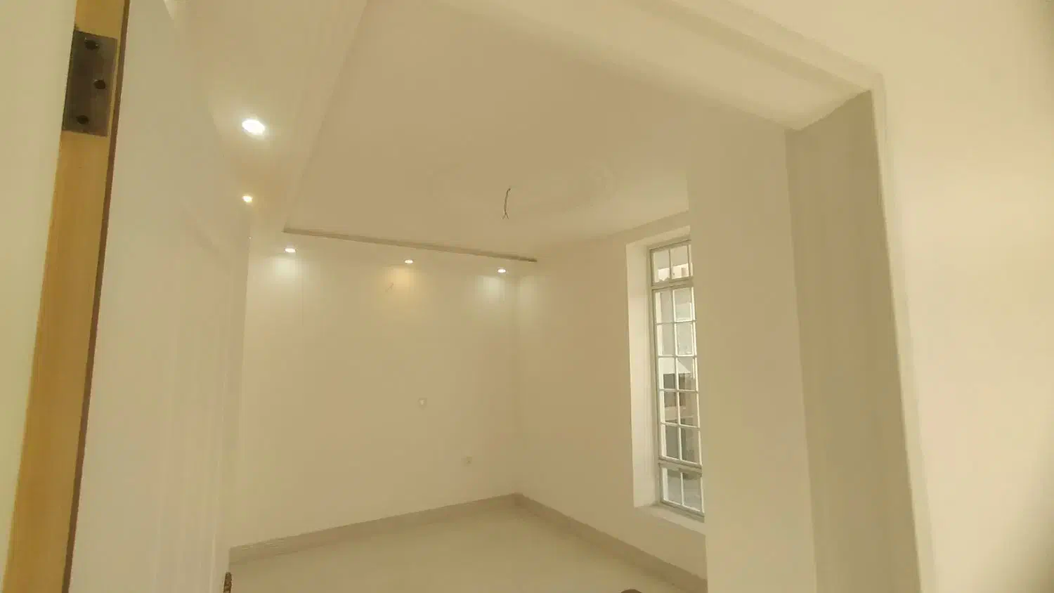 ویلایی سه خوابه لوکس|فروش خانه و ویلا|جهرم, |دیوار