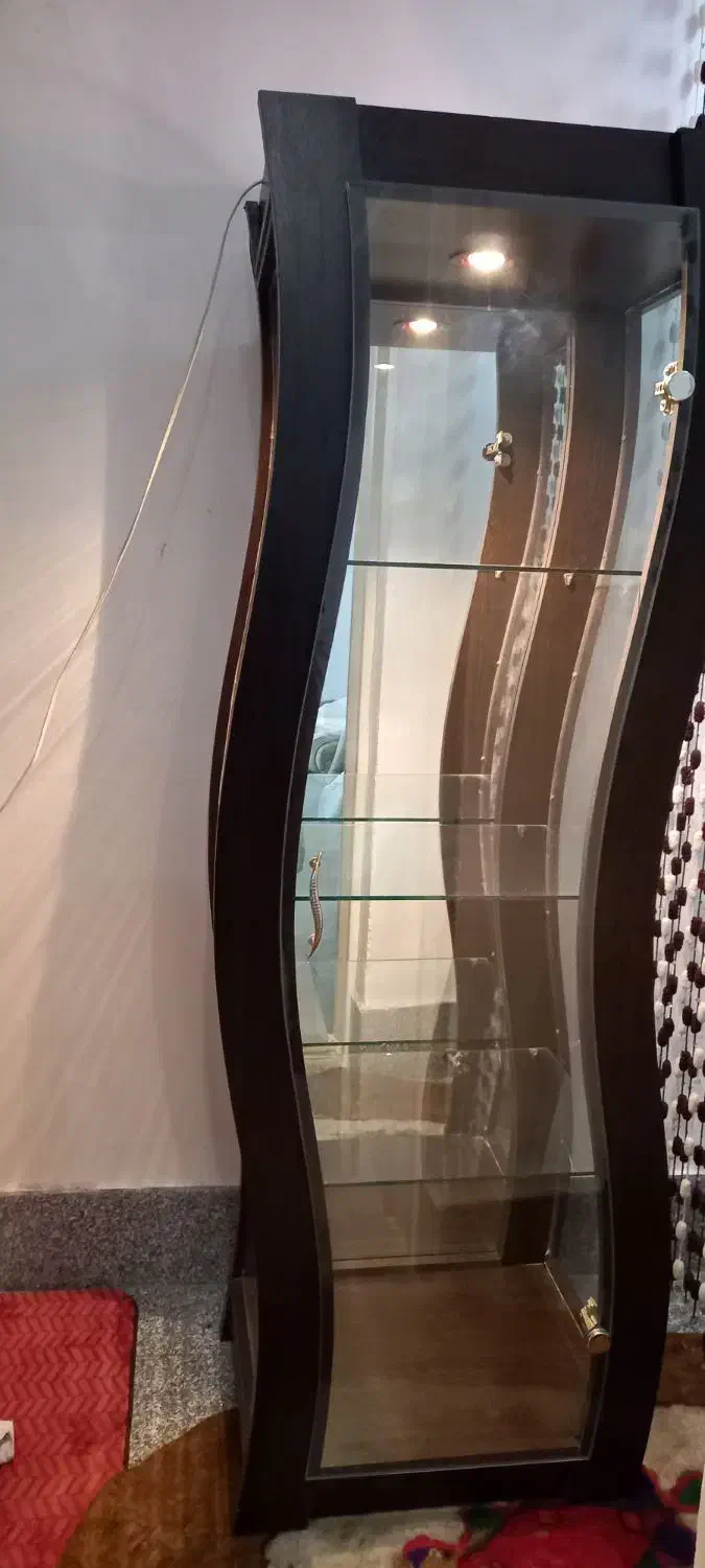 بوفه آنتیک|بوفه، ویترین، کنسول|رشت, دیانتی|دیوار