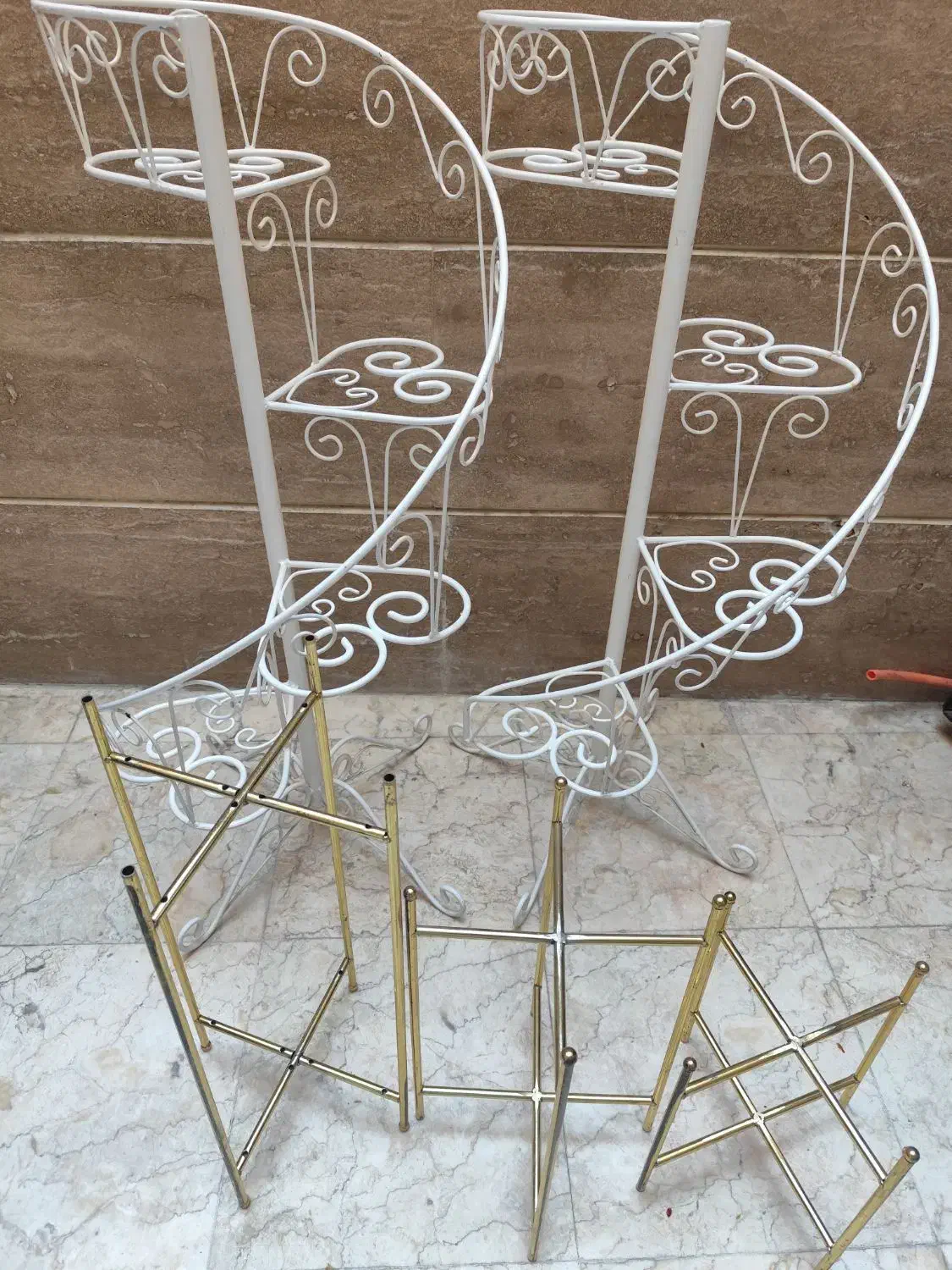 پایه گلدان|گل و گیاه طبیعی|تهران, هروی|دیوار