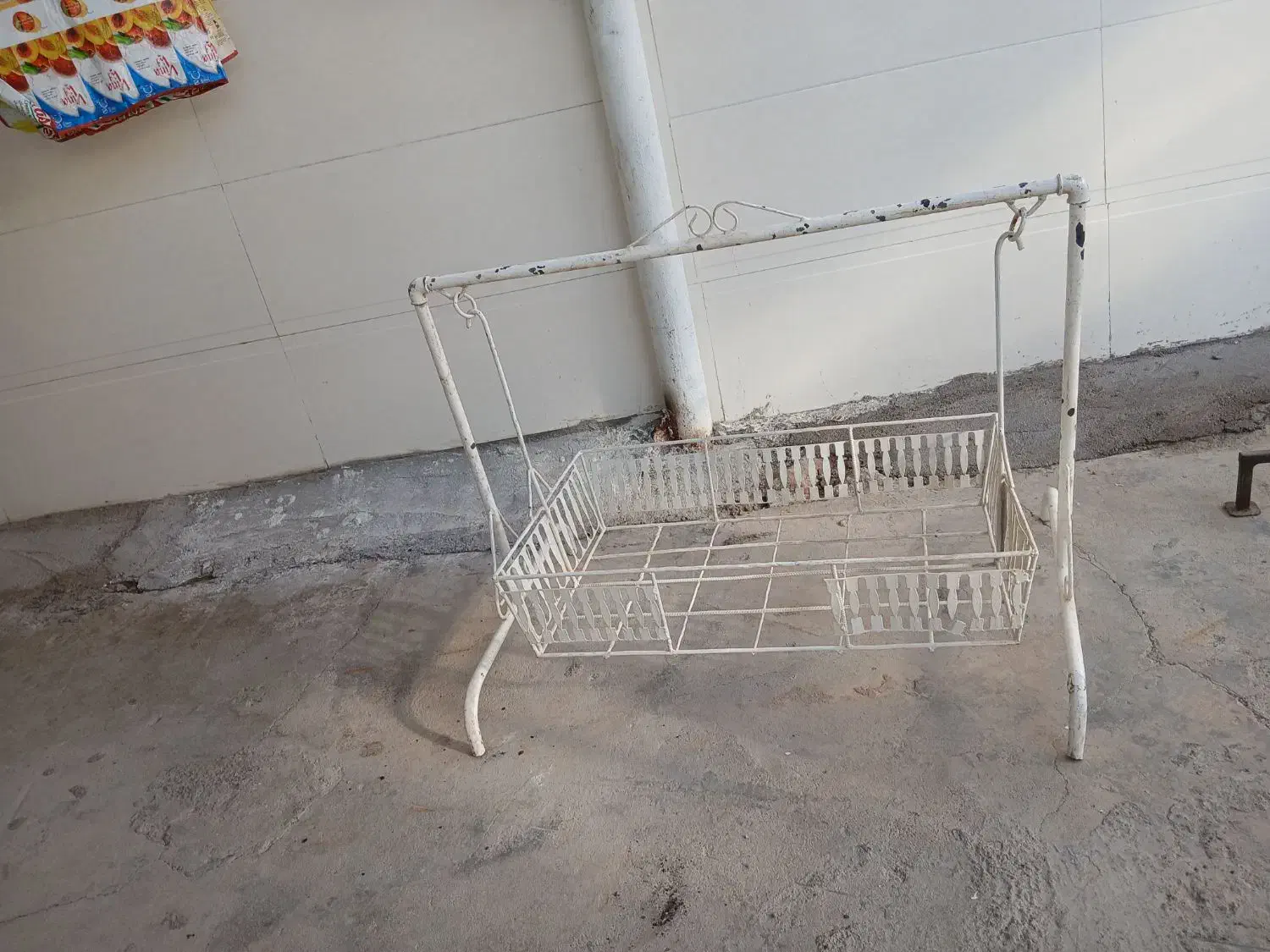 گهواره سالم سالم|تخت و صندلی بچه|شوشتر, |دیوار