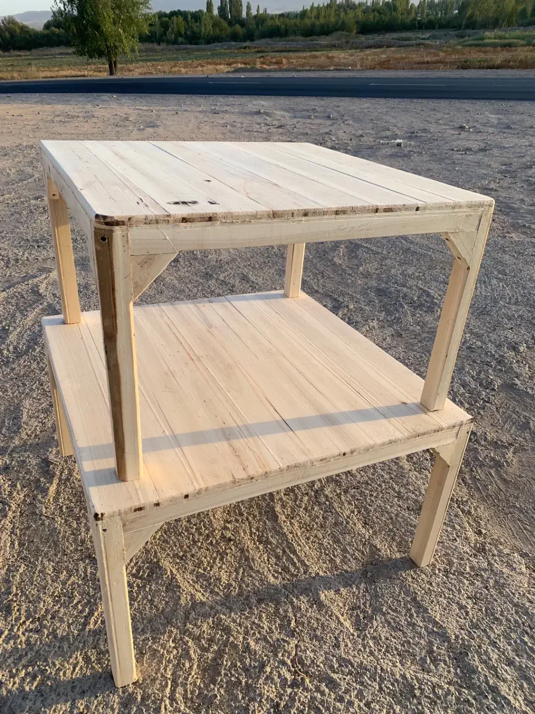 کرسی چوبی اعلا|صندلی و نیمکت|زنجان, |دیوار