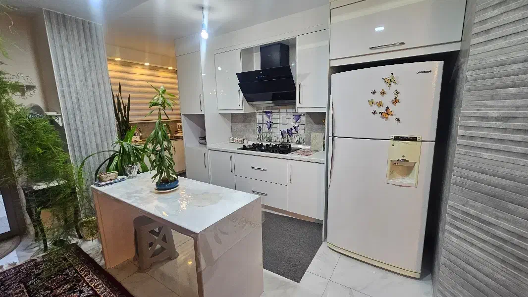 لاهور* ۱۴۷متری* حیاط اختصاصی*مناسب سخت پسندان|فروش آپارتمان|اصفهان, چشمه باقرخان|دیوار