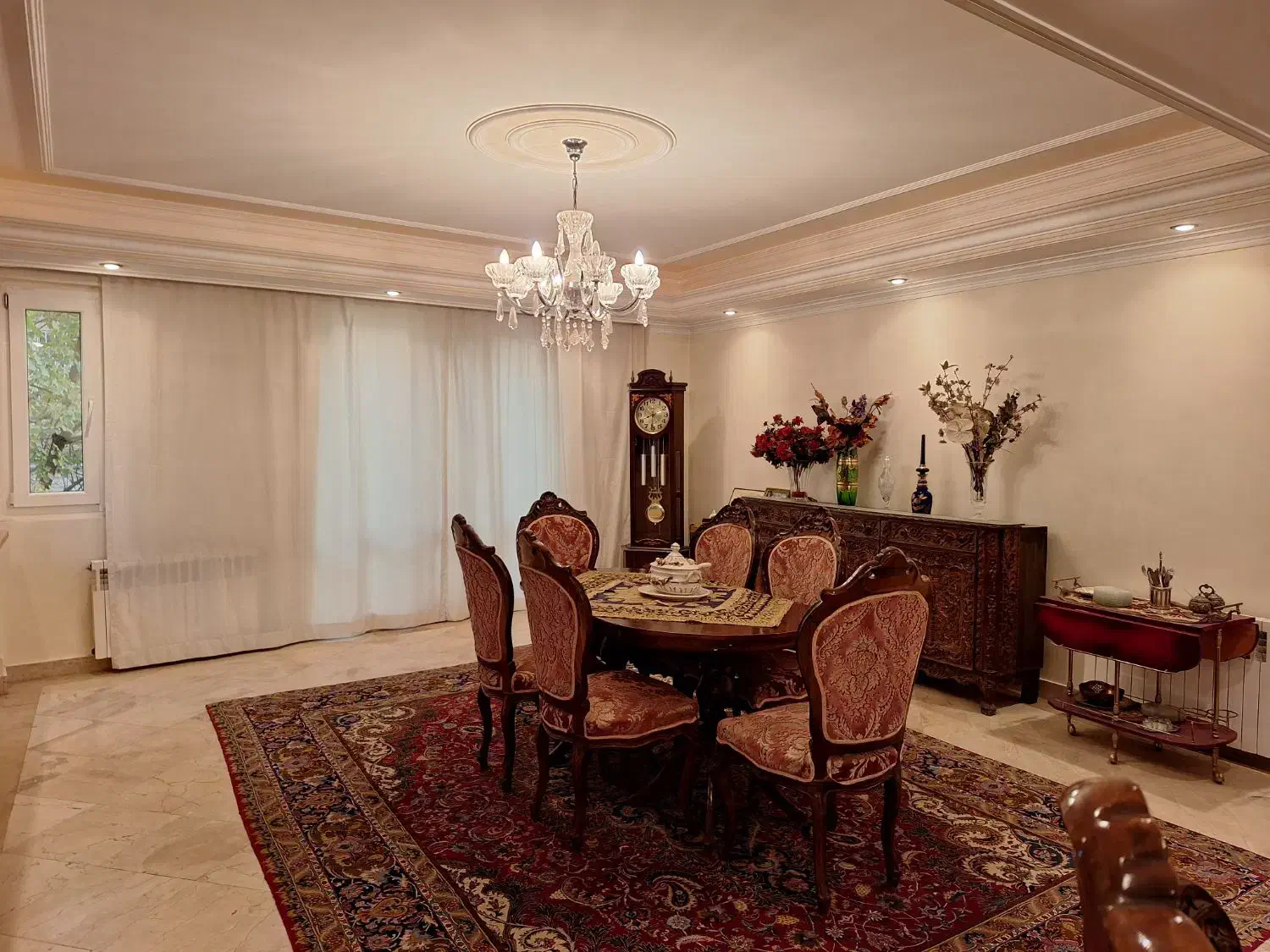 پاسداران ۱۸۰متر ۳خواب لابی شیک