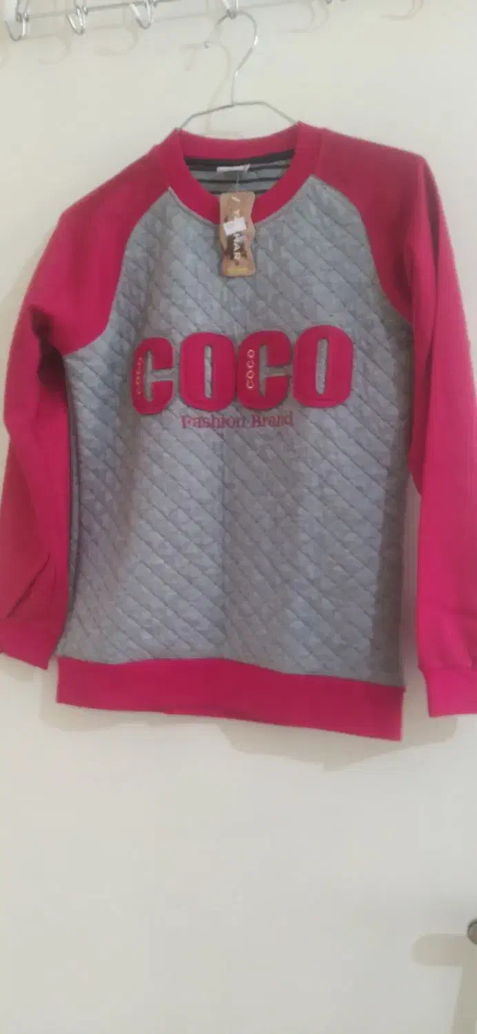 لباس بچه گانه|کفش و لباس بچه|اندیشه, اندیشه فاز ۱|دیوار