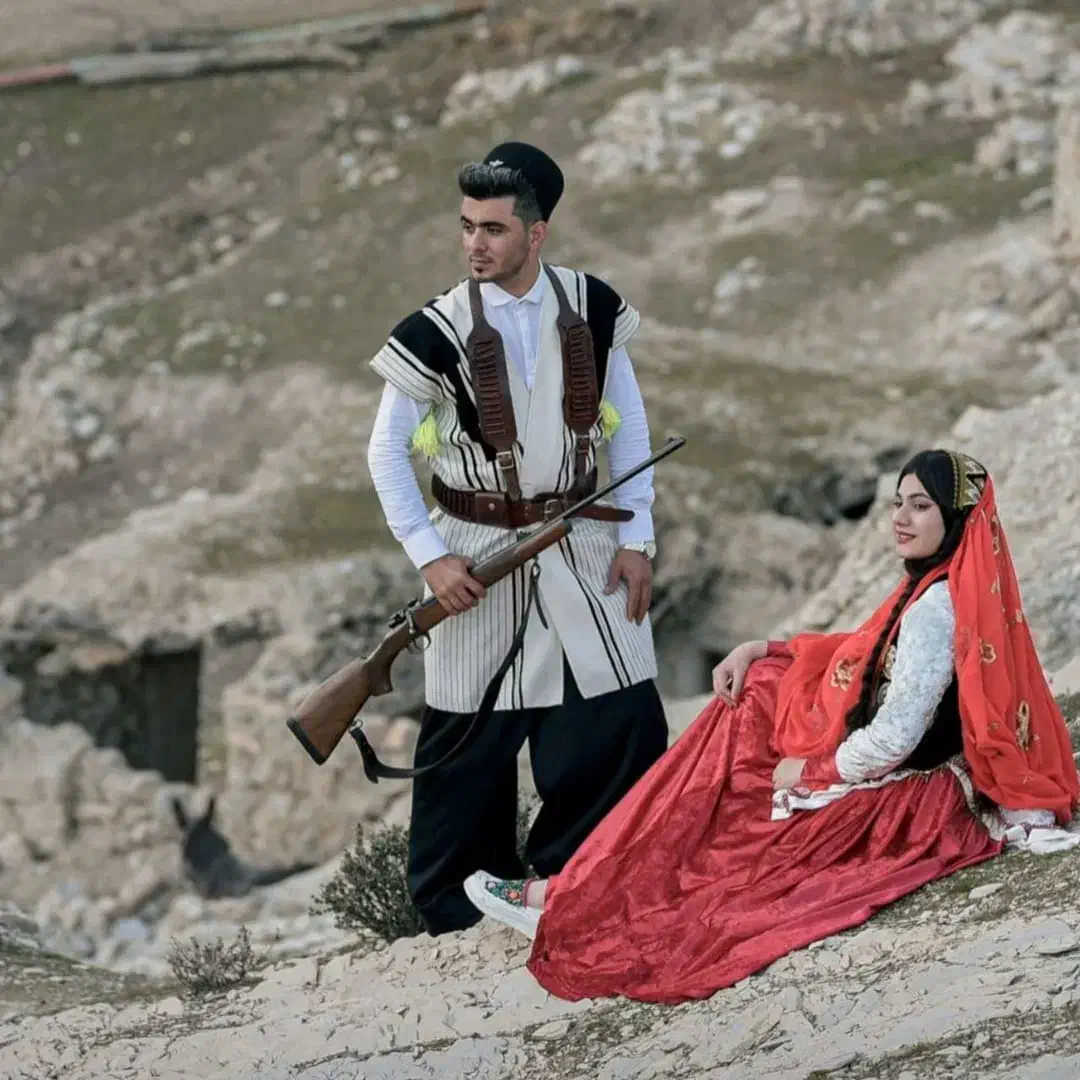 کرایه و فروش انواع لباس های محلی بختیاری و شیرازی|لباس|فولادشهر, A2|دیوار