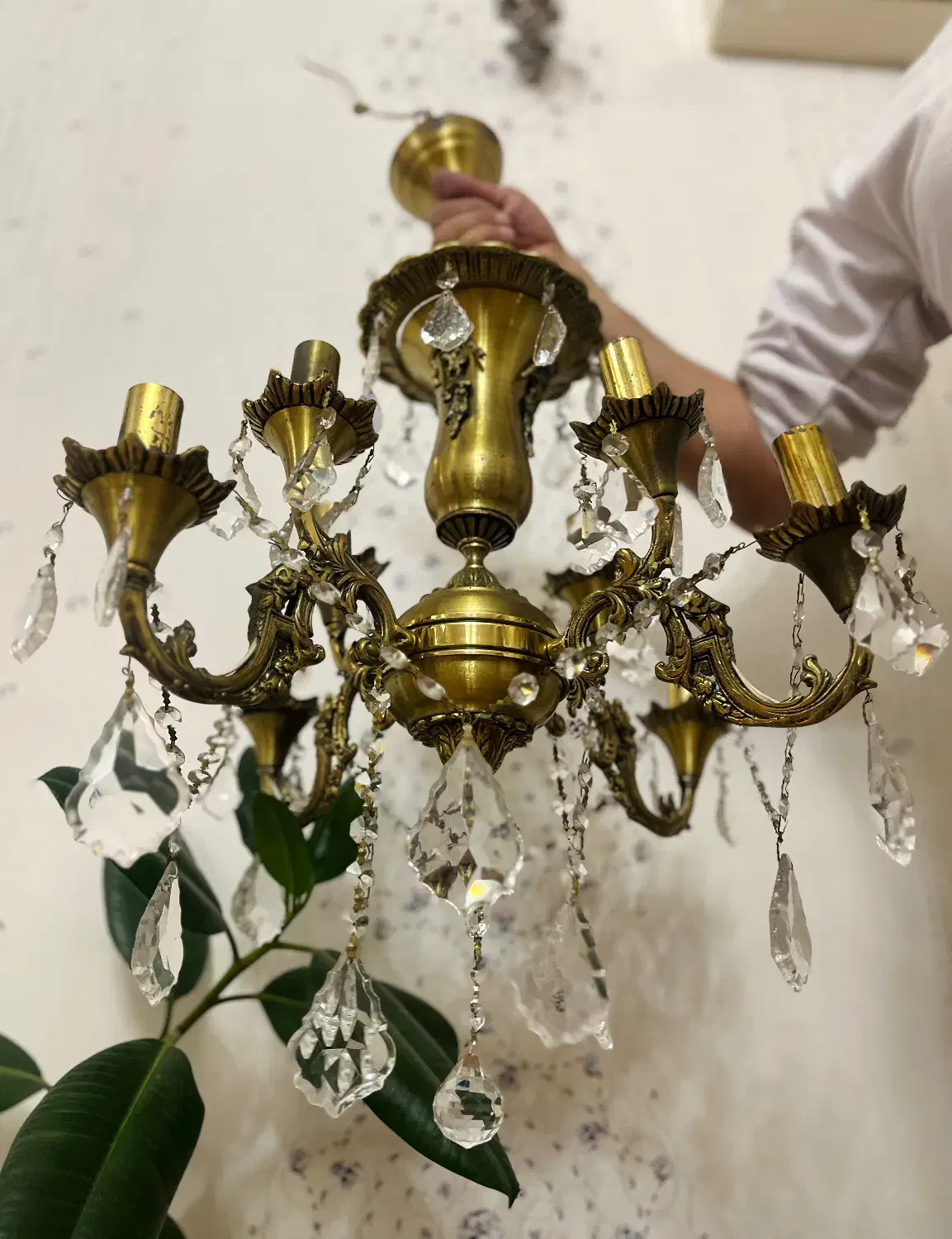 لوستر هشت شاخه برنز|لوستر و چراغ آویز|تبریز, |دیوار