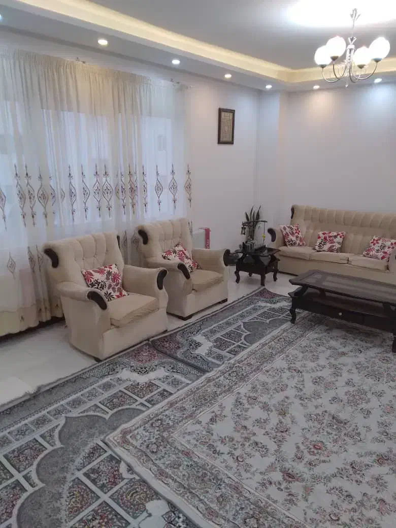 مبل راحتی ۷ نفره|مبلمان خانگی و میز عسلی|پردیس, فاز ۸|دیوار