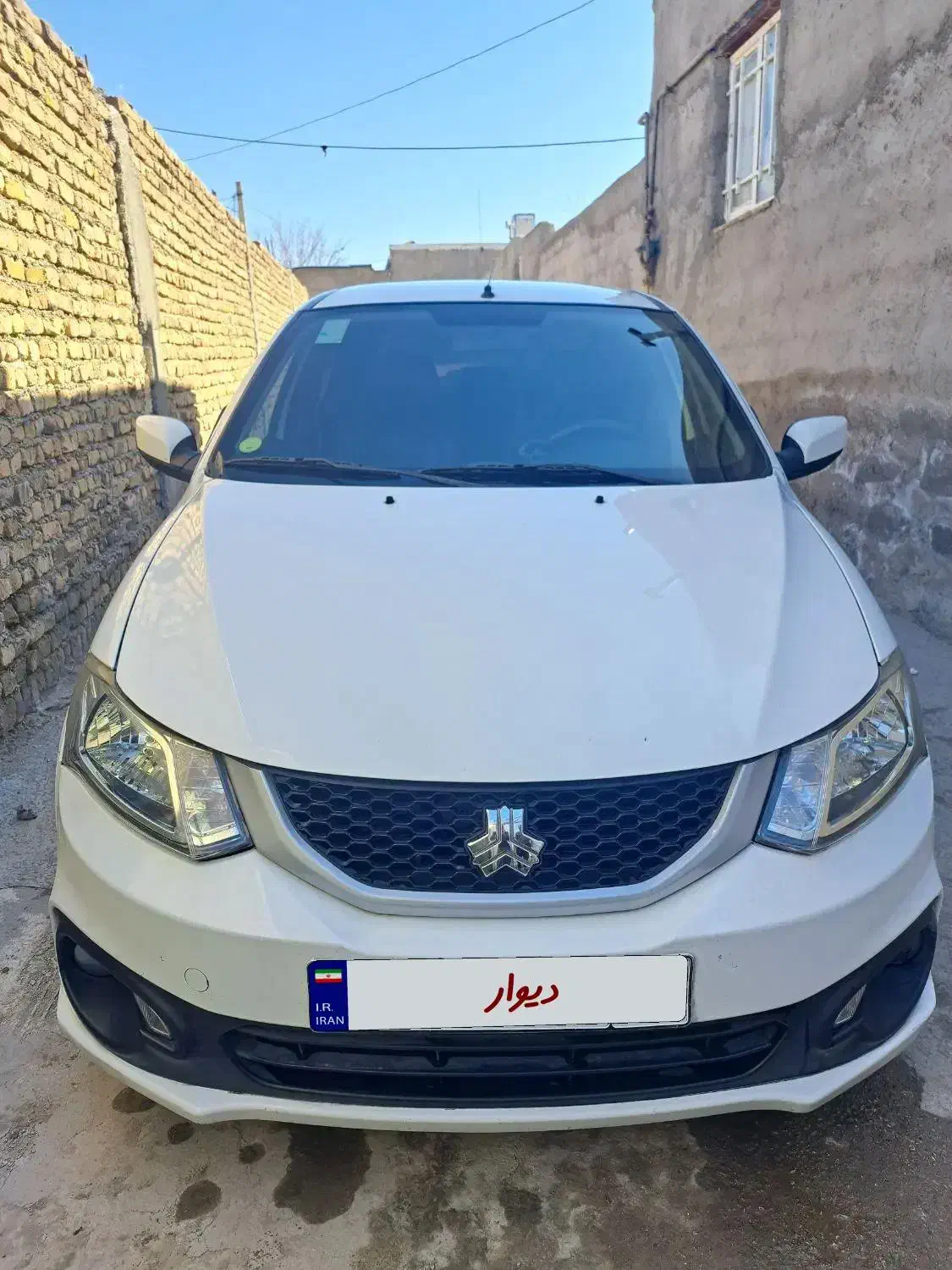 ساینا۱۴۰۱s|خودرو سواری و وانت|بروجرد, |دیوار