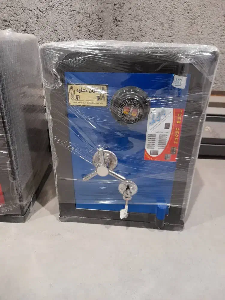 گاوصندوق|ابزارآلات|مبارکه, |دیوار