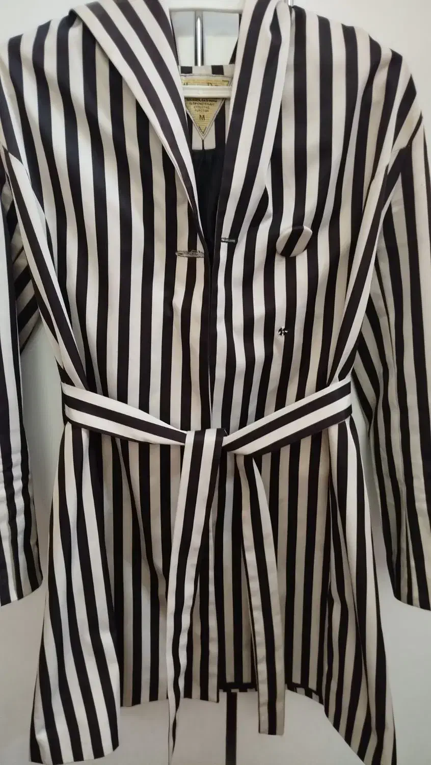 لباس|لباس|گلبهار, شهر جدید گلبهار|دیوار