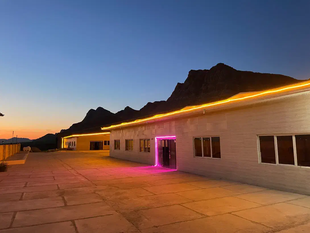 نظافت برای تالار سدن|استخدام سرایداری و نظافت|رومشکان, |دیوار