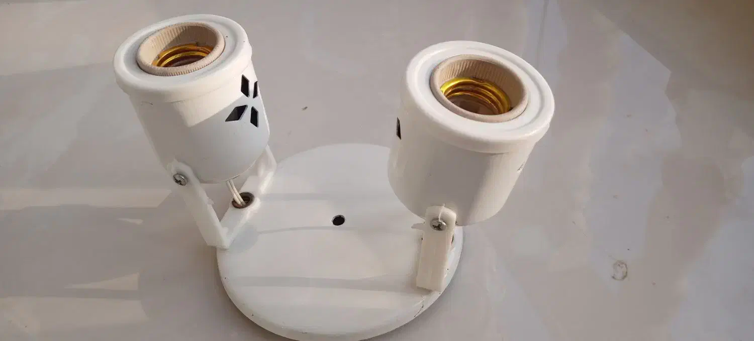 سر پیچ سقفی دو شاخه و سه شاخه|لوستر و چراغ آویز|رشت, بازار|دیوار