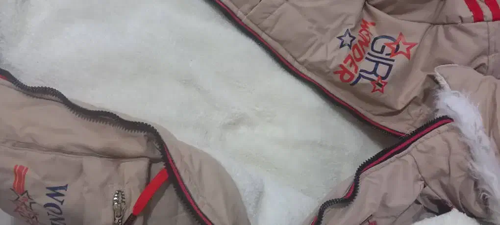 پالتو دخترونه|کفش و لباس بچه|شاهینشهر, عطار|دیوار