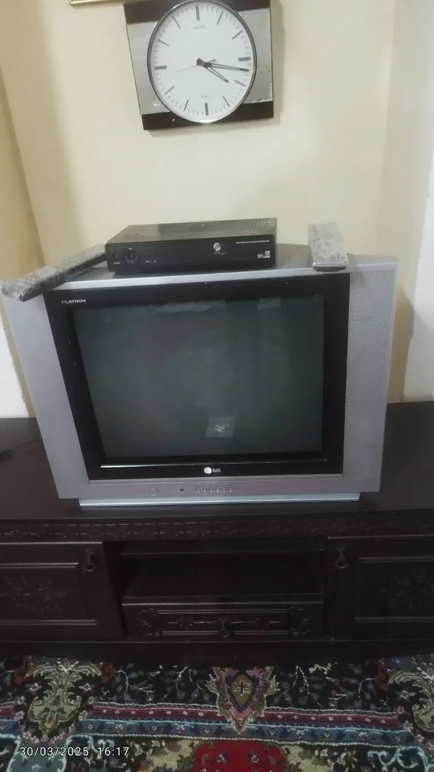 فروشچندقطعهوسایلمنزل|تلویزیون و پروژکتور|گالیکش, |دیوار