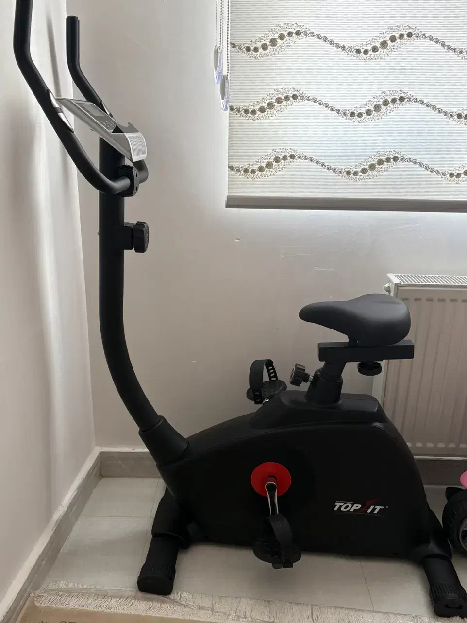 دوچرخه ورزشی|تجهیزات ورزشی|رشت, نظری|دیوار