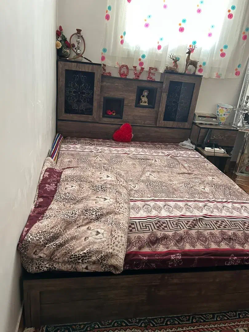 فروش تخت دونفره با دو پاتختی|تشک تختخواب|شهر بابک, |دیوار