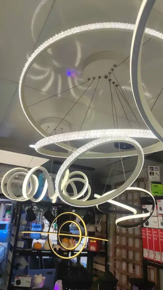 لوستر|لوستر و چراغ آویز|کرج, حصارک پایین|دیوار