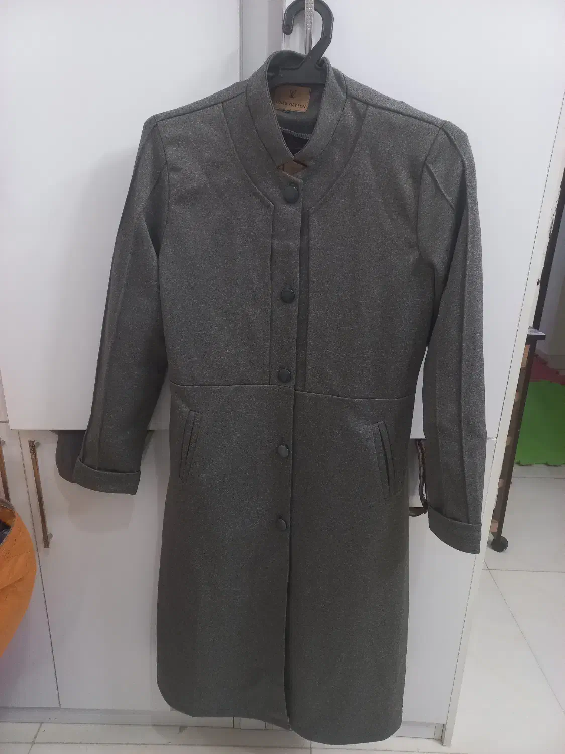 مانتو|لباس|فردوس (خراسان), |دیوار