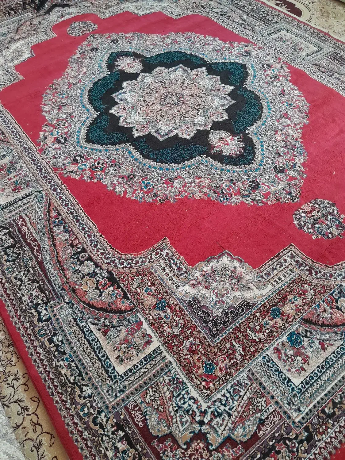 ۱فرش ۱۲متری ۷۰۰شانه|فرش|اهواز, کوی علوی|دیوار