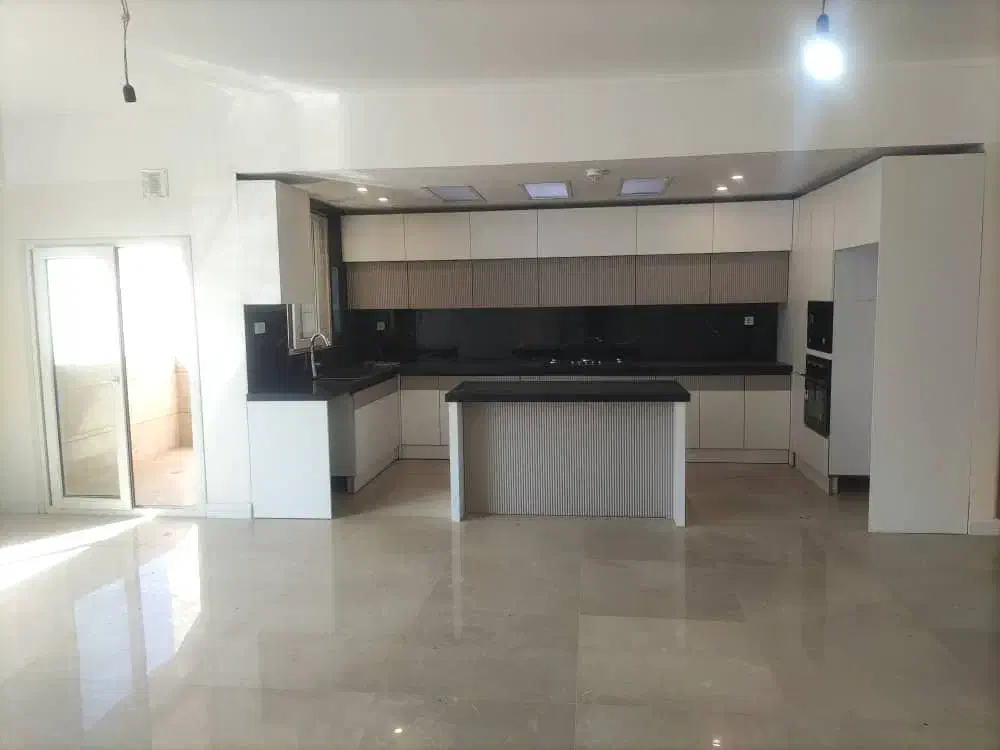 ۱۶۰ متر ۳ خواب نیاوران شیک و دیدنی