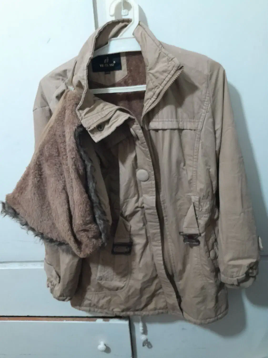 لباس|لباس|سبزوار, قصبه شرقی|دیوار