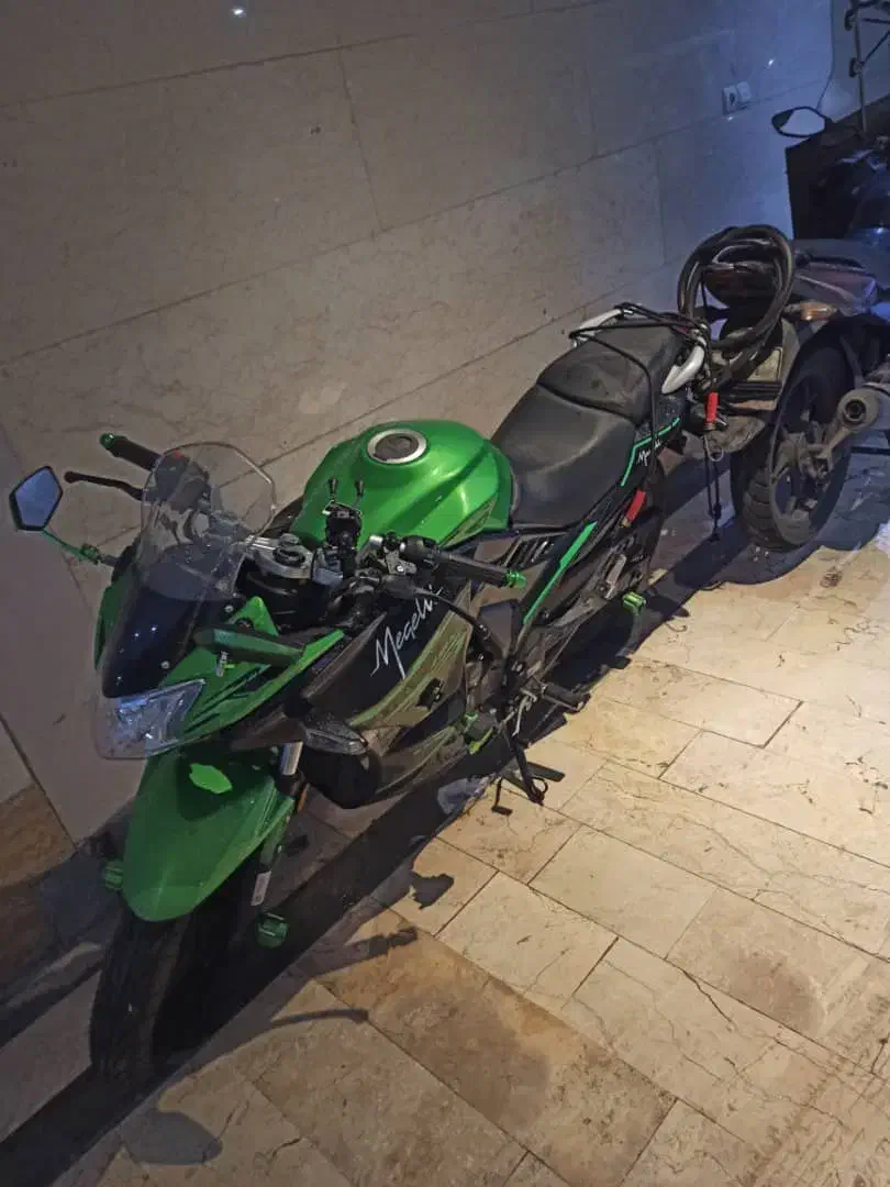 موتور مگلی ۲۰۰|موتورسیکلت|بومهن, |دیوار