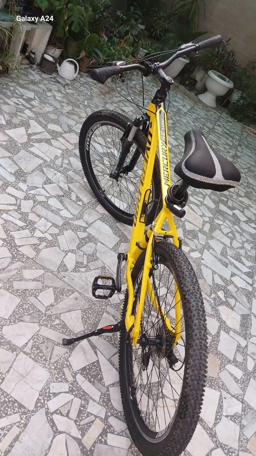 دوچرخه|دوچرخه، اسکیت، اسکوتر|رشت, دروازه لاکان|دیوار