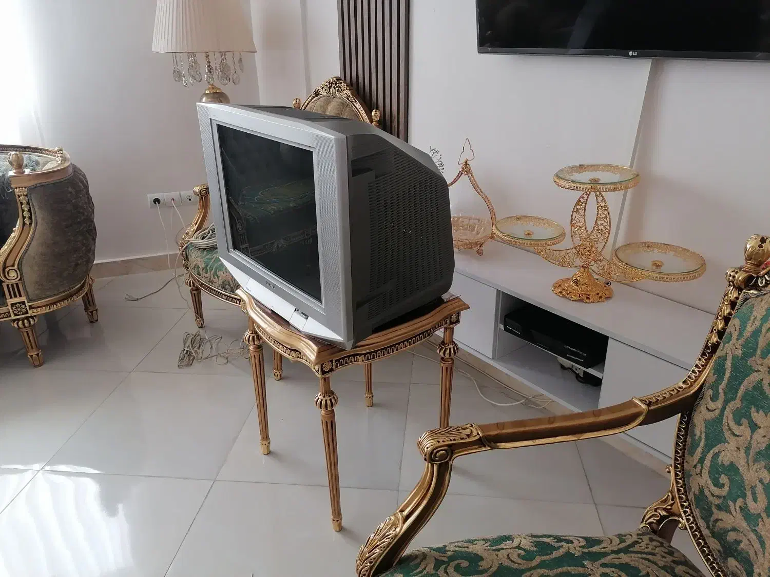 تلوزیون 25 اینچ سونی|تلویزیون و پروژکتور|رشت, چمارسرا|دیوار