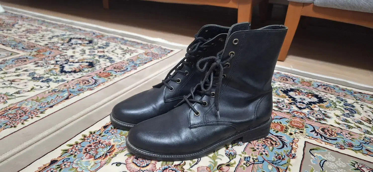 کفش  زنانه|کیف، کفش، کمربند|قروه, |دیوار