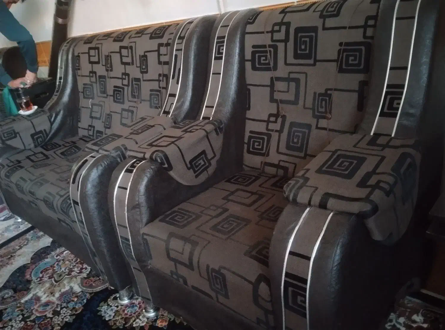 مبل هفت نفره به همراه میز|مبلمان خانگی و میز عسلی|بیرجند, |دیوار