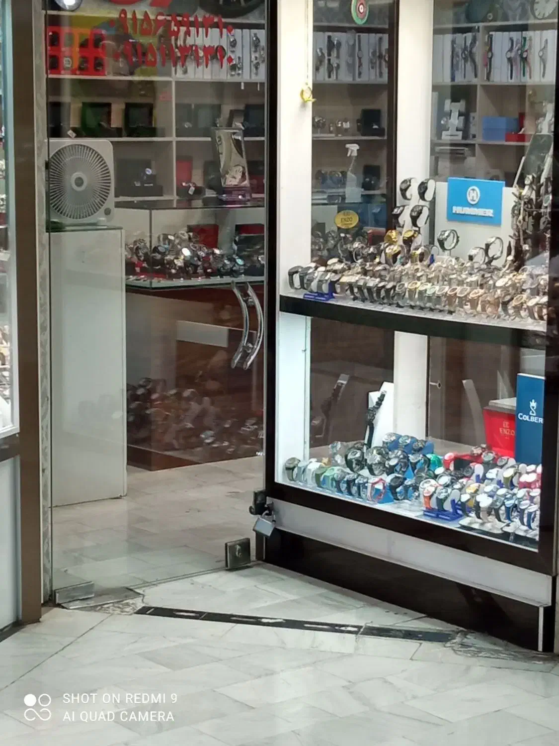 اجاره مغازه در پاساژ ساعت خیابان امام رضا|اجارهٔ مغازه و غرفه|مشهد, امام رضا (ع)|دیوار