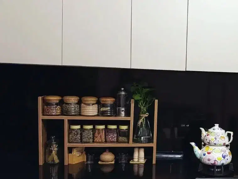 استند کافه بار دمنوش و چایی|کتابخانه، شلف، قفسه‌های دیواری|نجف‌آباد, فیروزآباد|دیوار