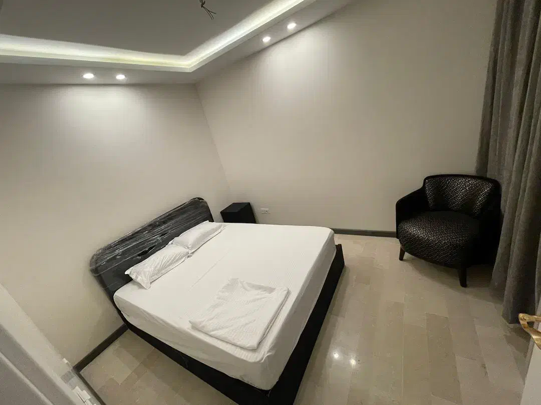 اجاره ی واحد جردن ونک نزدیک نمایشگاه|اجارهٔ کوتاهمدت آپارتمان و سوئیت|تهران, ونک|دیوار