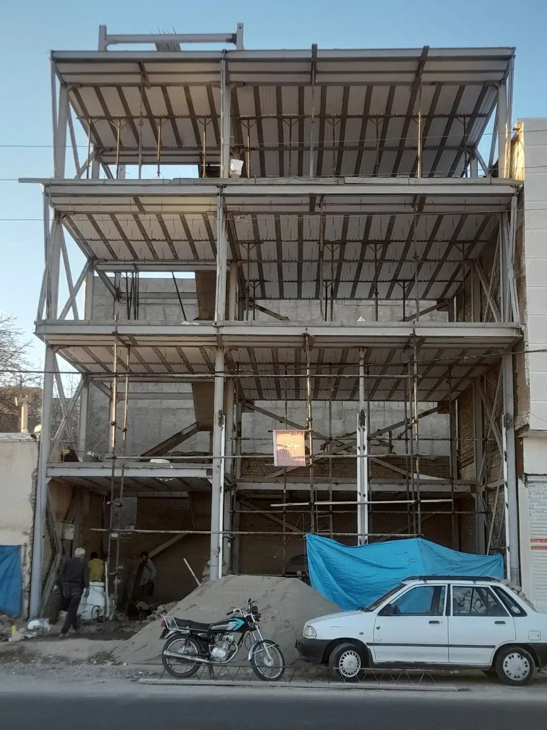 اجرای سقف زنی وساخت تیرچه کرومیت وبتنی|خدمات پیشه و مهارت|نظرآباد, نظرآباد|دیوار