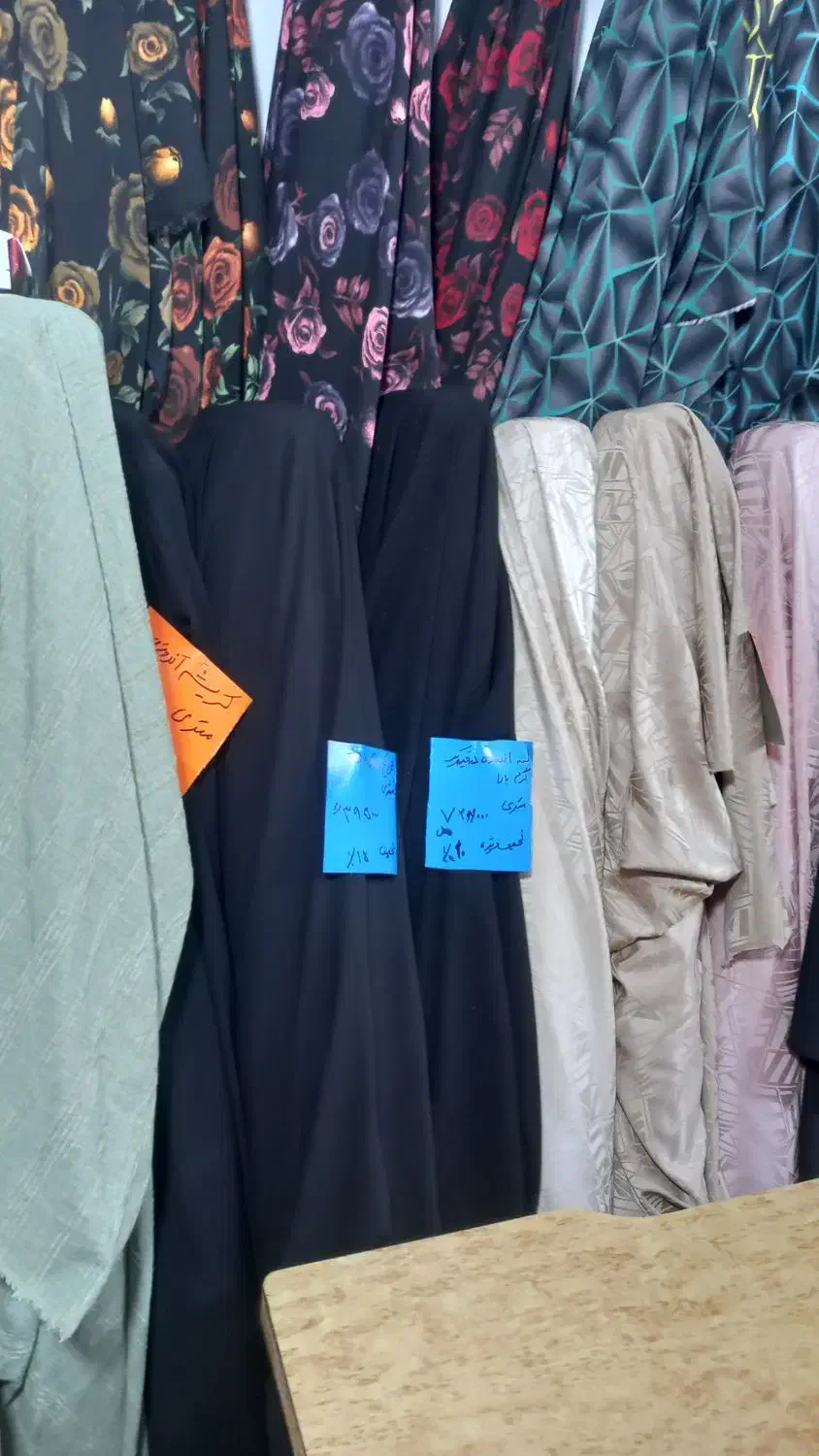 تخفیف ویژه ۳۰درصدی انواع پارچه ها|حراج|کرمان, |دیوار