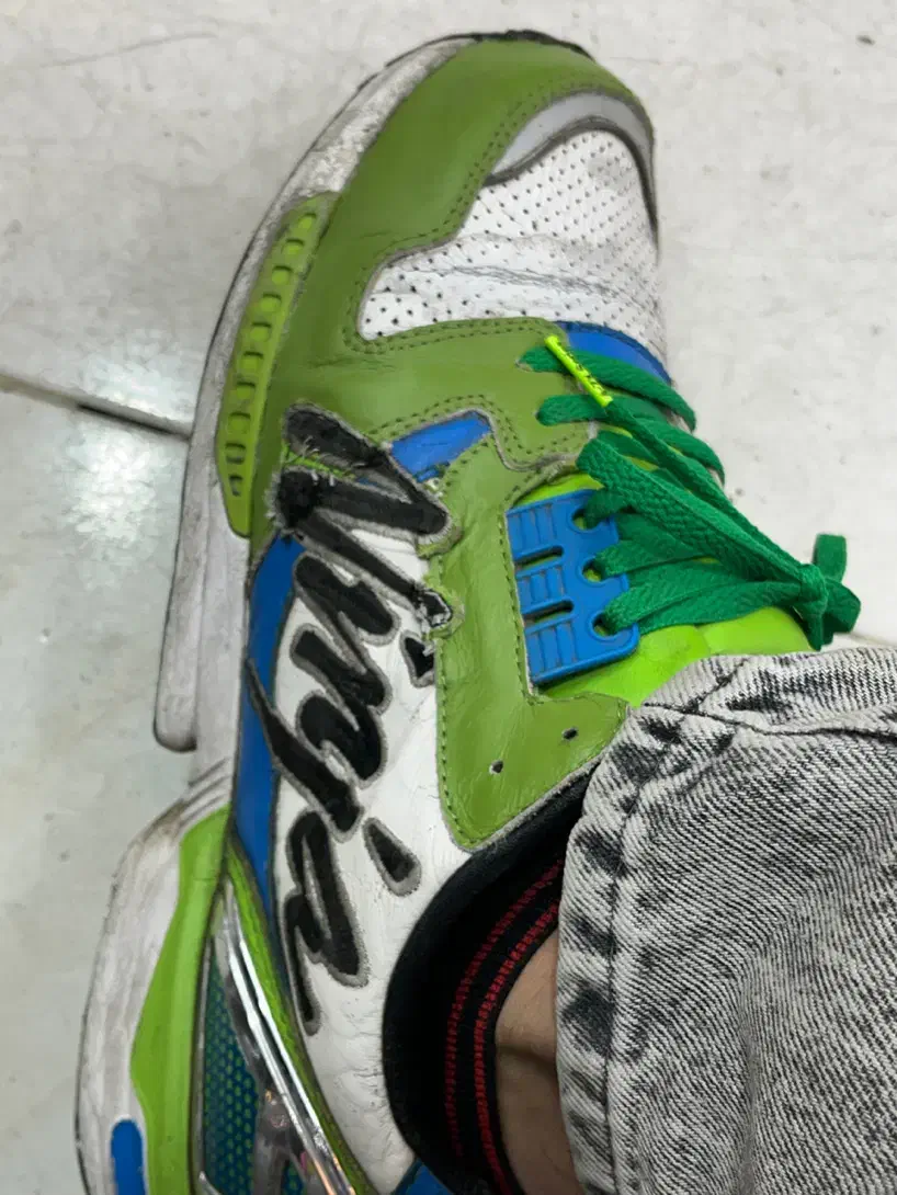 نینجا اورکیل کتونی|کیف، کفش، کمربند|ری, سرتخت|دیوار