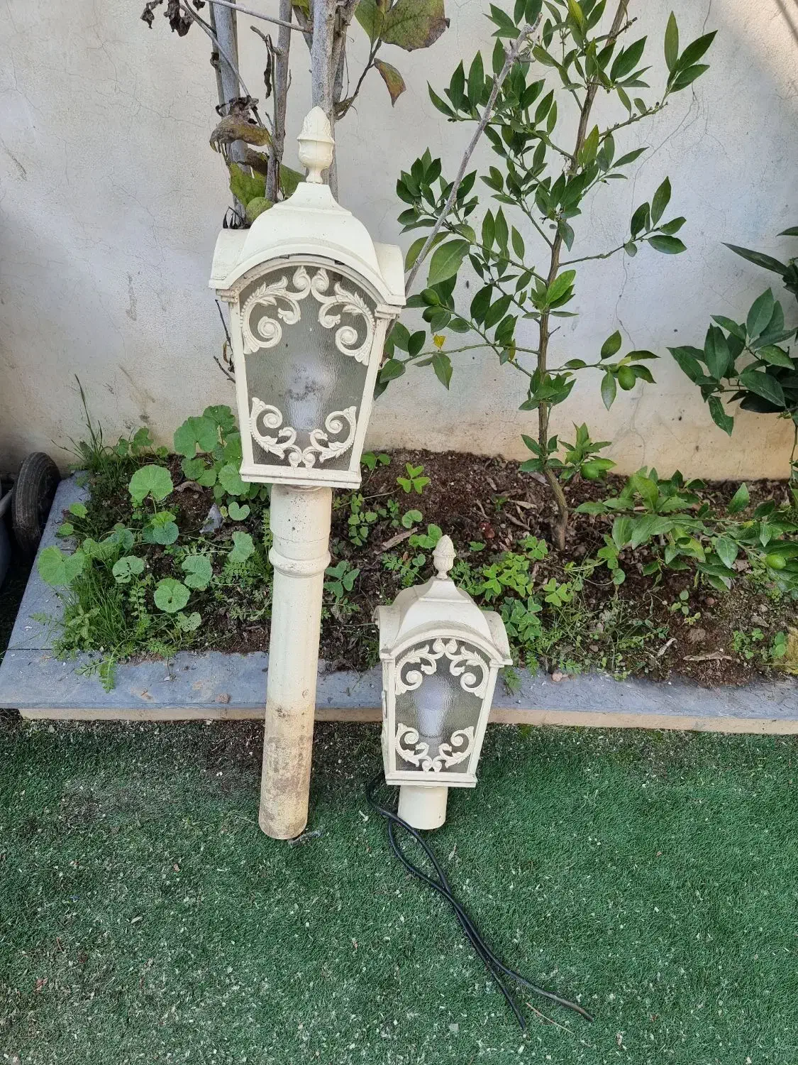 چراغ باغچه.ویلا.حیات.سرویس۸|لامپ و چراغ|چمستان, |دیوار