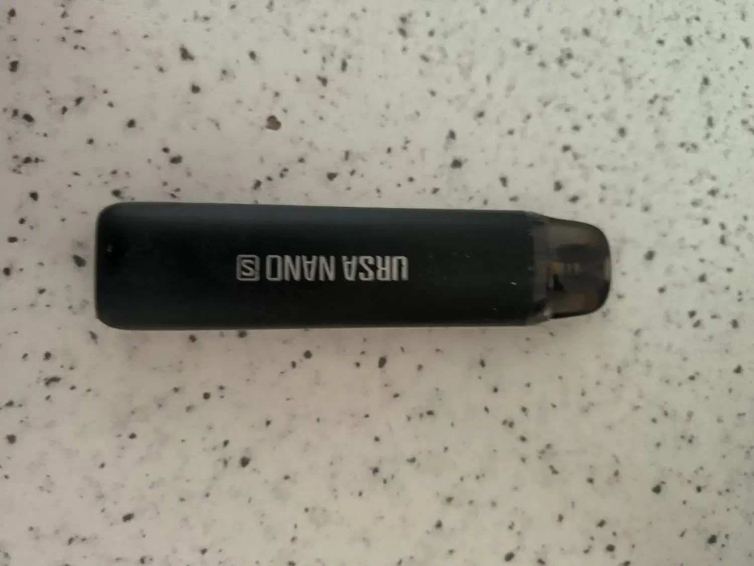 پاد اورسانانو|زیورآلات و اکسسوری|رباط‌کریم, رباط‌کریم|دیوار