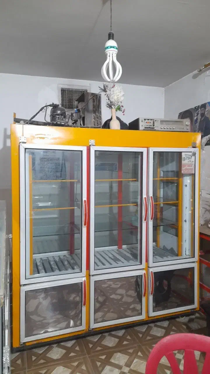 یخچال دانفوس و ویترین|فروشگاه و مغازه|دورود, |دیوار