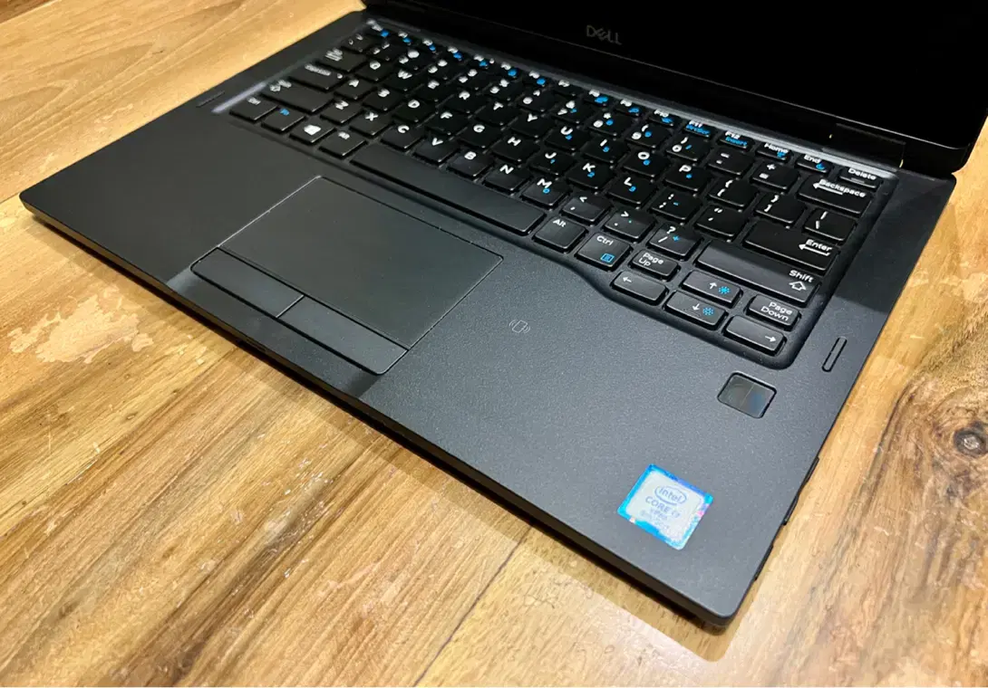لپ تاپ سبک و ۳۶۰ درجه دل Dell latitude7390 2 in 1|رایانه همراه|تهران, دزاشیب|دیوار