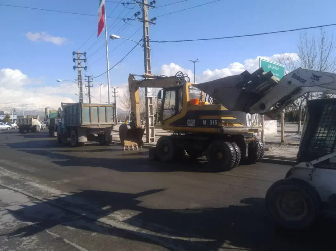 اجاره بیل مکانیکی لاستیکی|خدمات حمل و نقل|شهریار, شهریار|دیوار