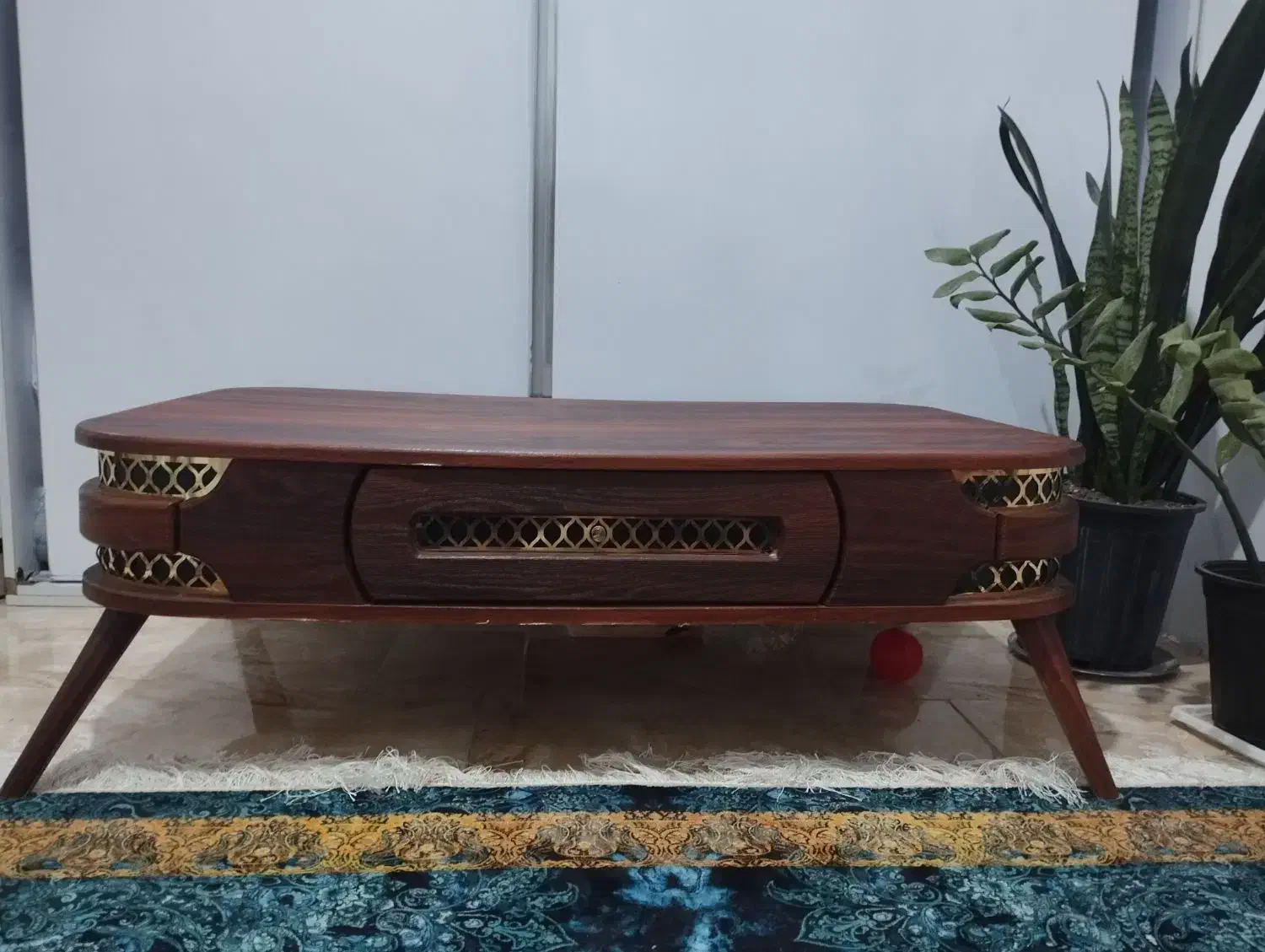 میز وسط مبل همراه با سه عدد عسلی|مبلمان خانگی و میز عسلی|آمل, |دیوار