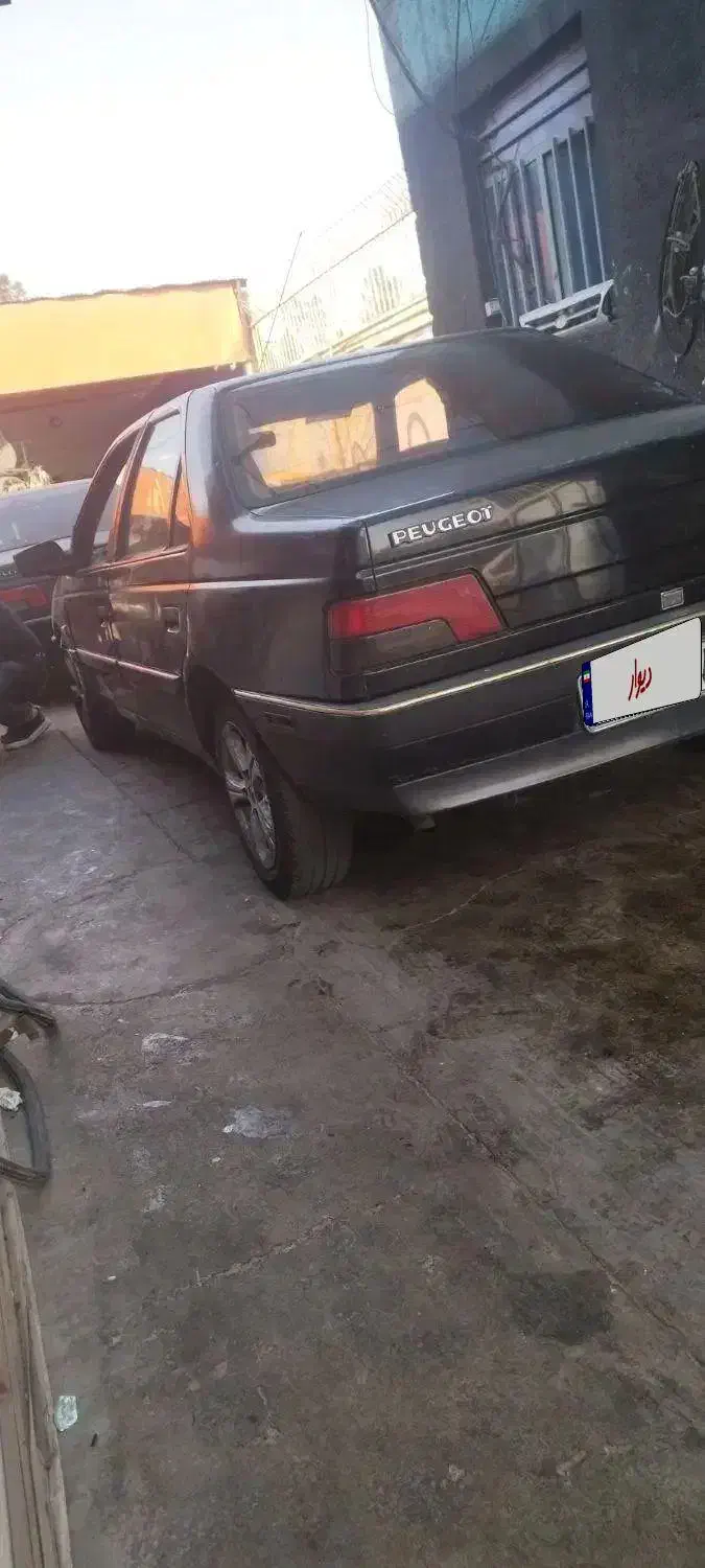 پژو مدل ۸۱ ۲۰۰۰|خودرو سواری و وانت|قم, باسکول|دیوار