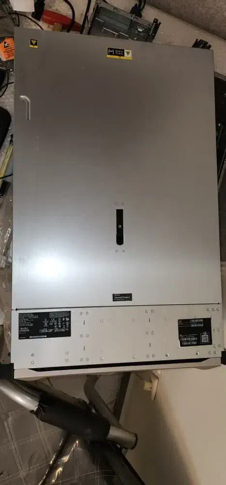 سرور DL380 G10 8sff used|قطعات و لوازم جانبی رایانه|تهران, خواجه نصیر طوسی|دیوار